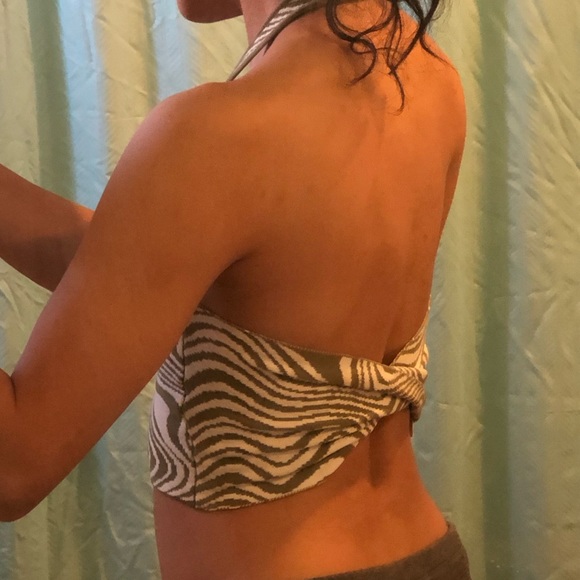 Green Milky swirl halter top abstract - Picture 2 of 2